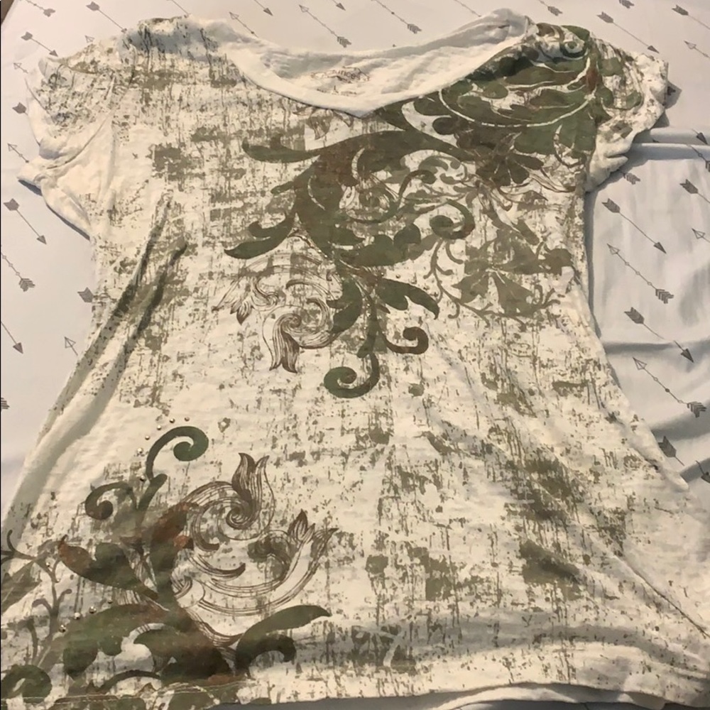 Maurices T-shirt